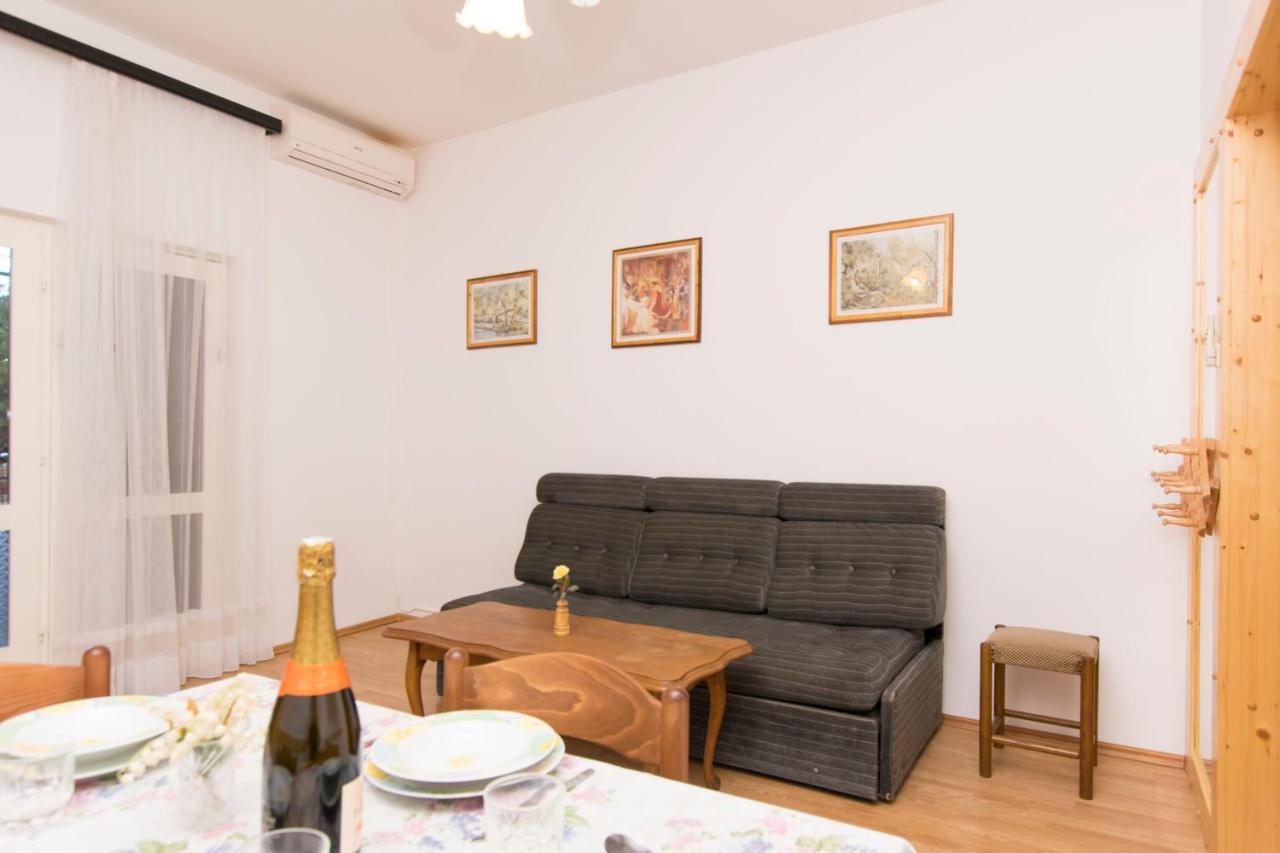 Apartments Amalija Vodice Eksteriør bilde